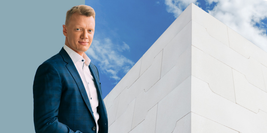 BLOG-1 Piotr Budnik, SYSTEM 3E